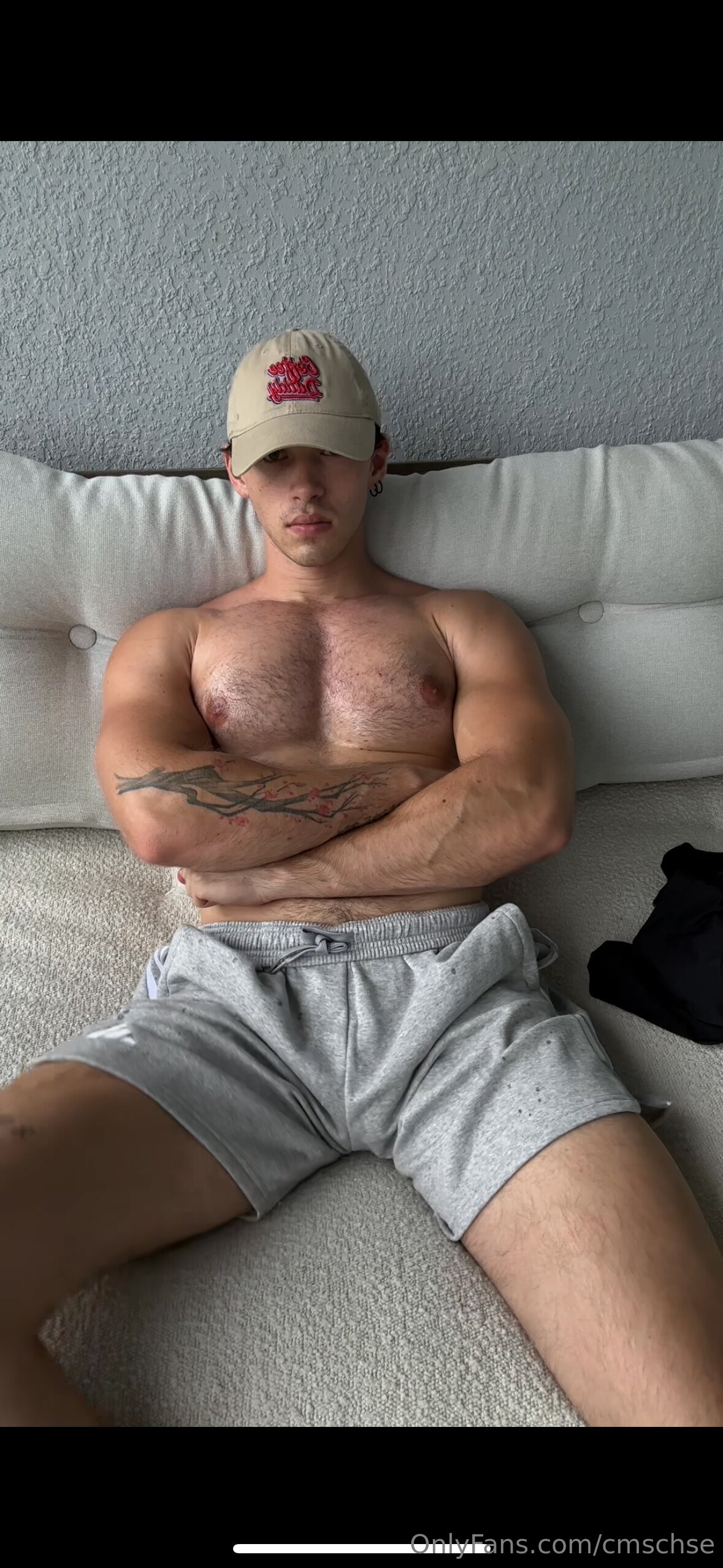 muscle jock Chase Stobbe nudes free