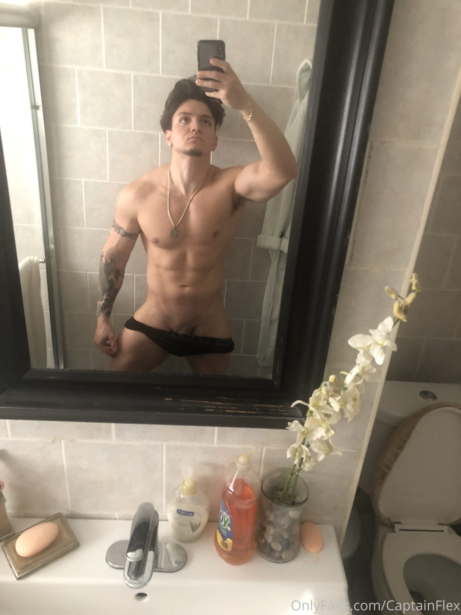Exposed Effervescent  body worship captainflex leaks pic
