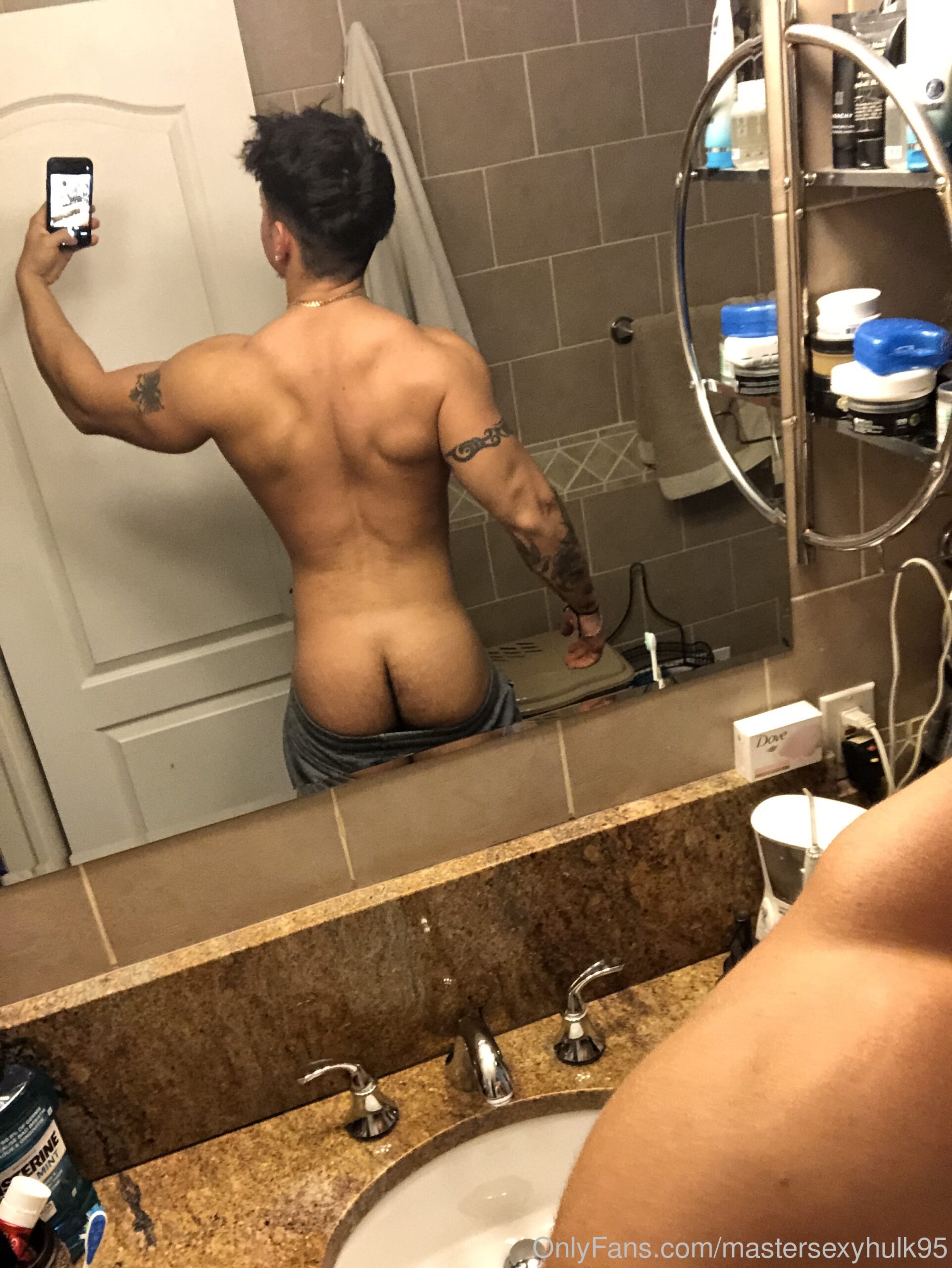 Angelic wanking off alpha captainflex hunk