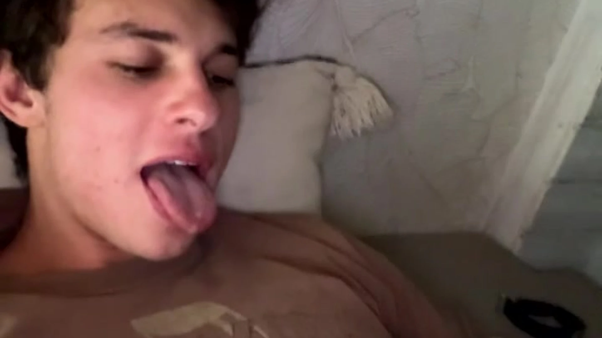 Epic cutie pie DILDO PLAY cjclarkofficial nude pics Clip