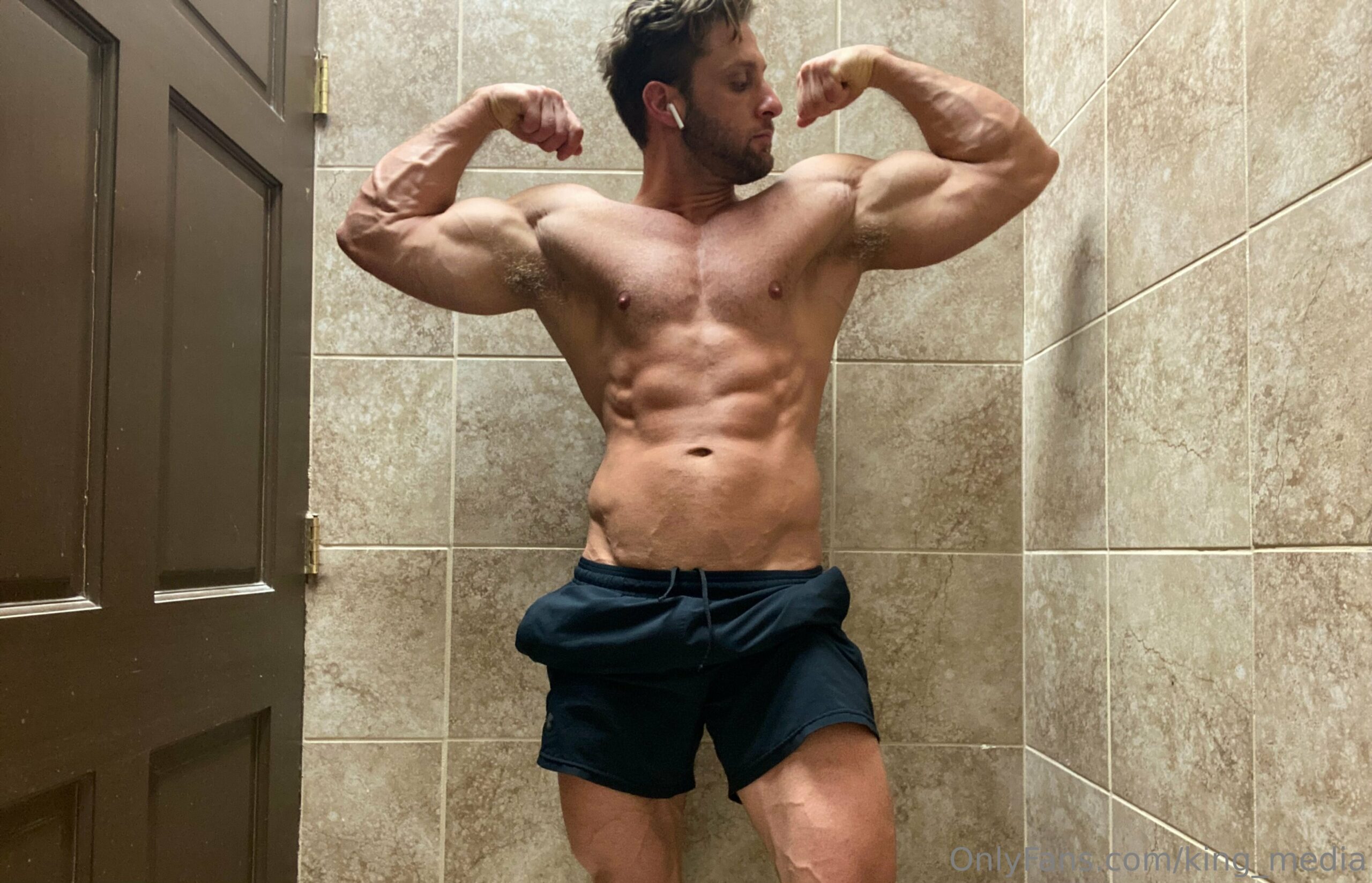 Sensational e-boy hunk domking nude porn leak