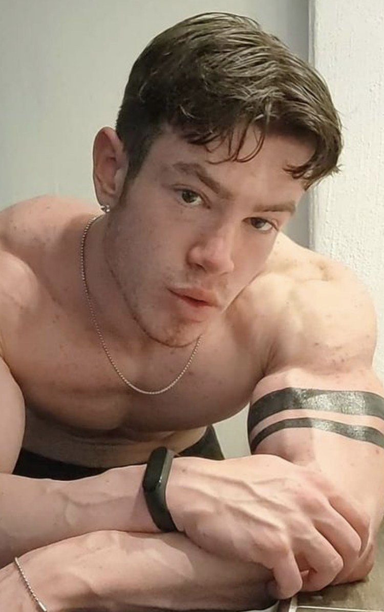 Authentic jerking off inked sonofbaki Fansly leaks