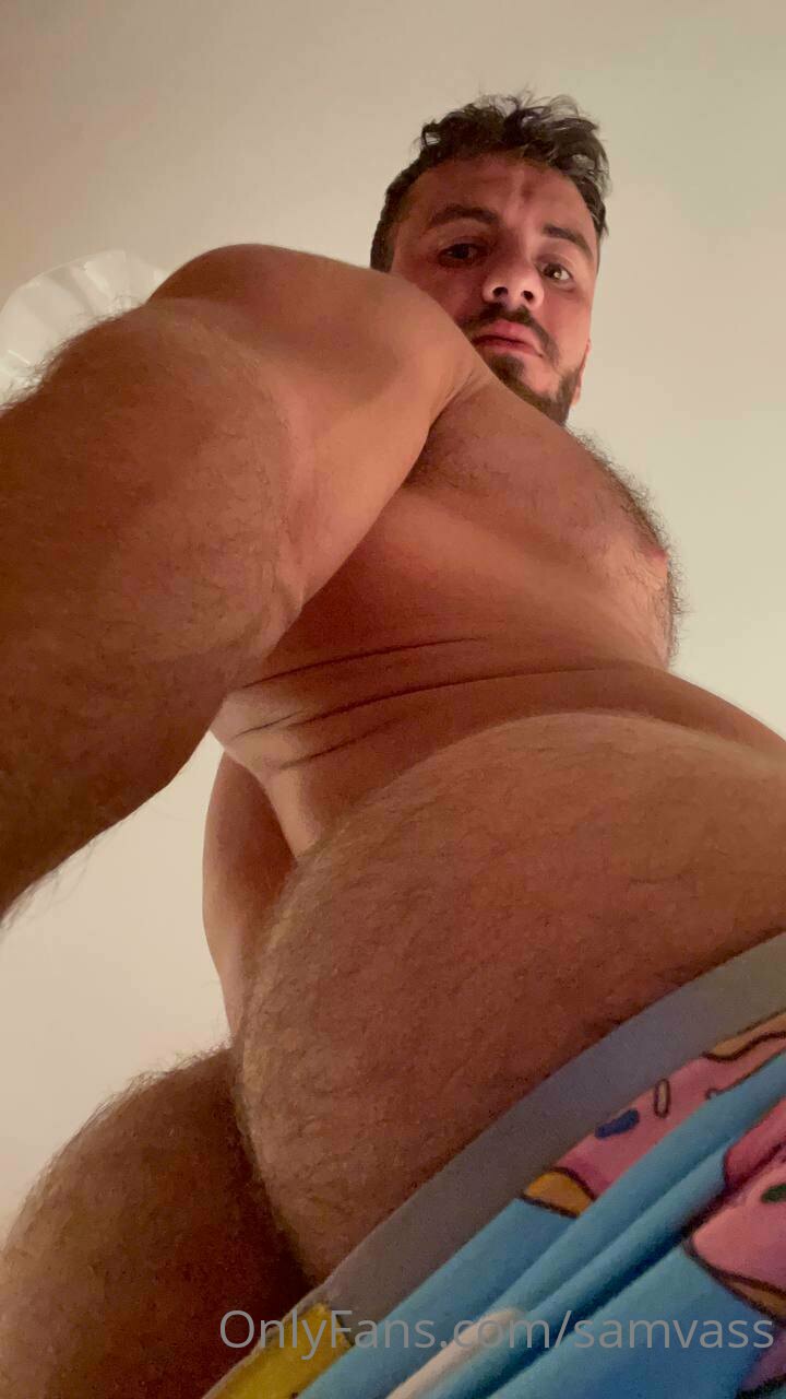 Amicable hairy Samvass