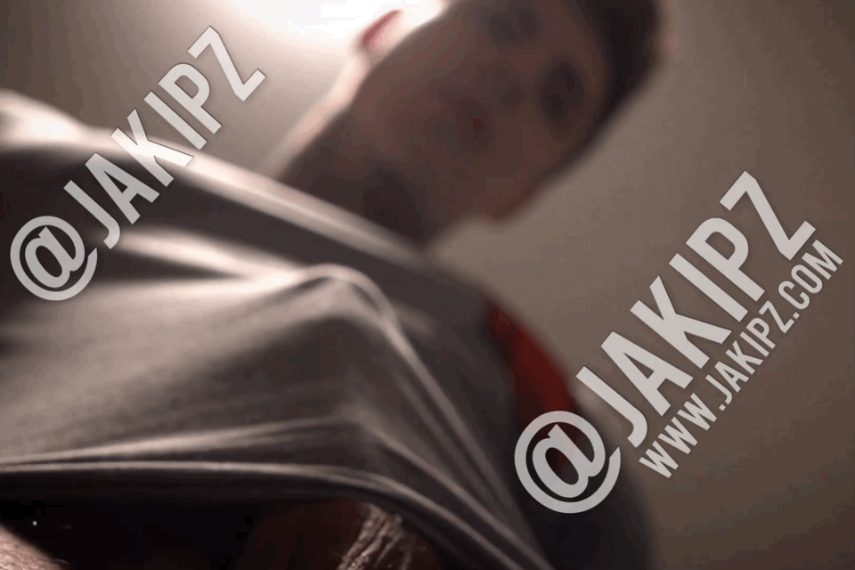 Self-assured huge cock Jakipz bussy Epic