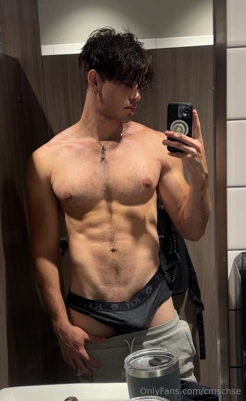 tiktoker Chase Stobbe onlyfans leaked Clip