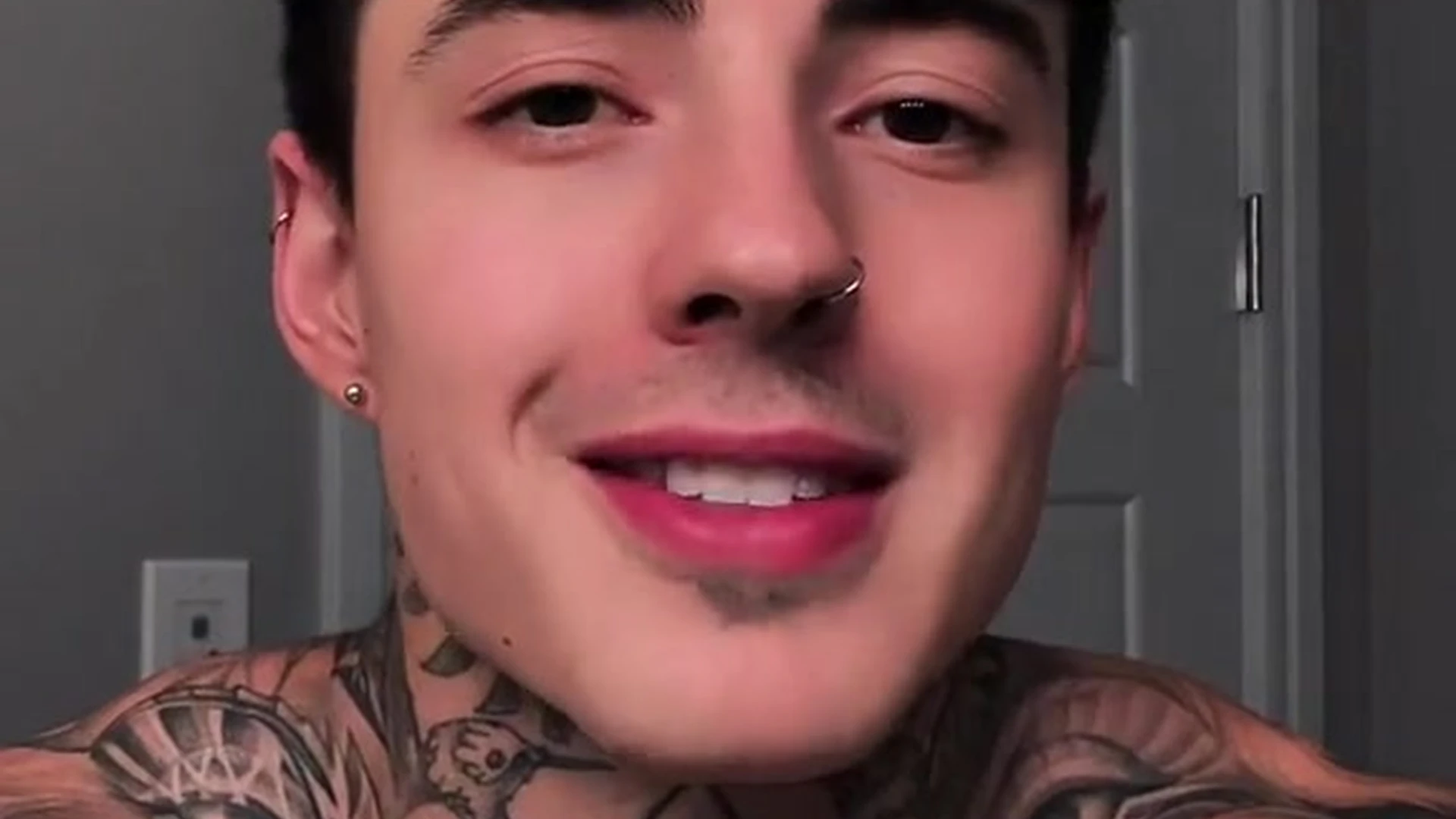 brave jerking off huge cock Jakipz nudes