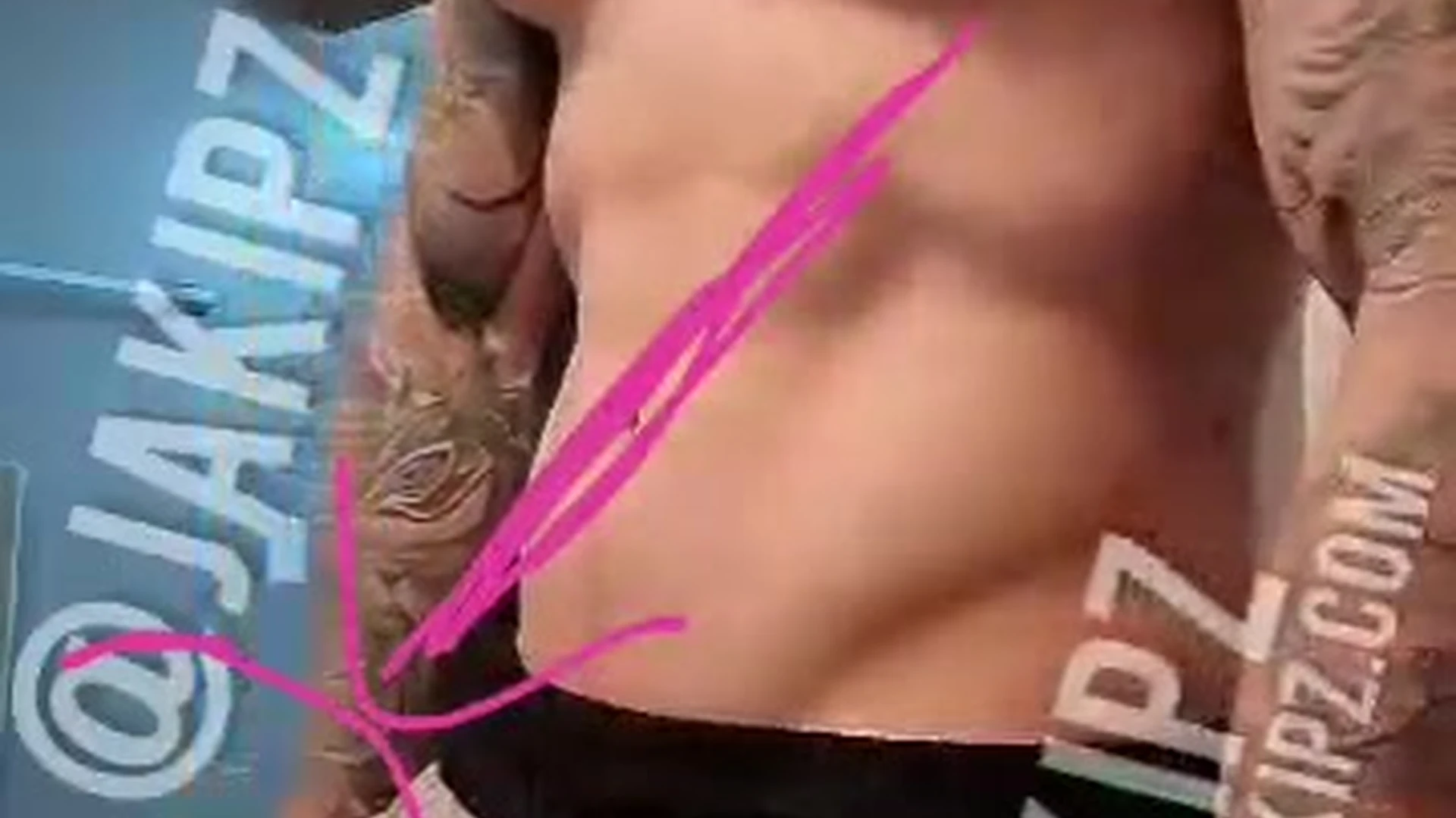 masculine playing with cock cosplay Jakipz ripped cams