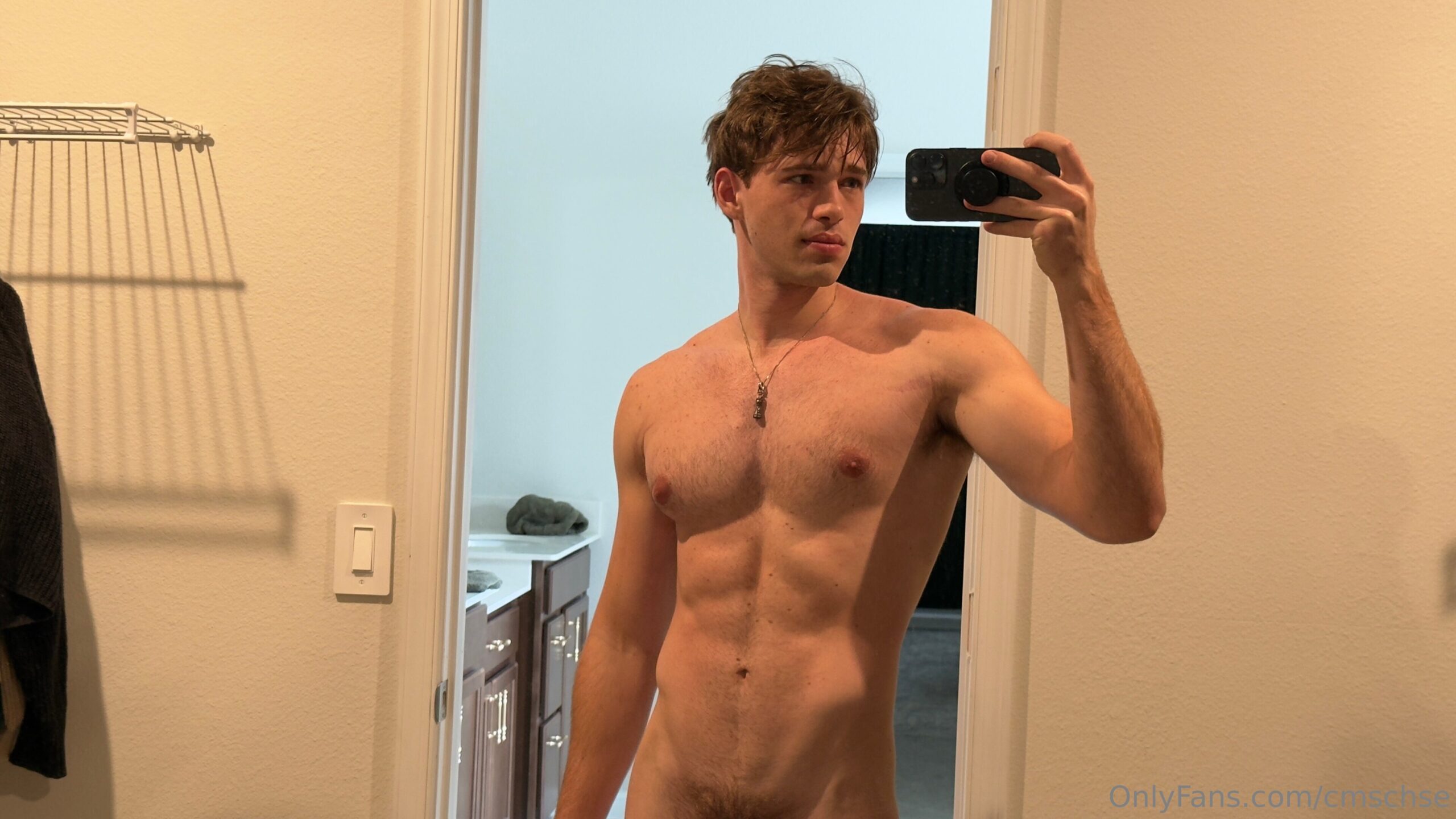 hottie jock Chase Stobbe onlyfans