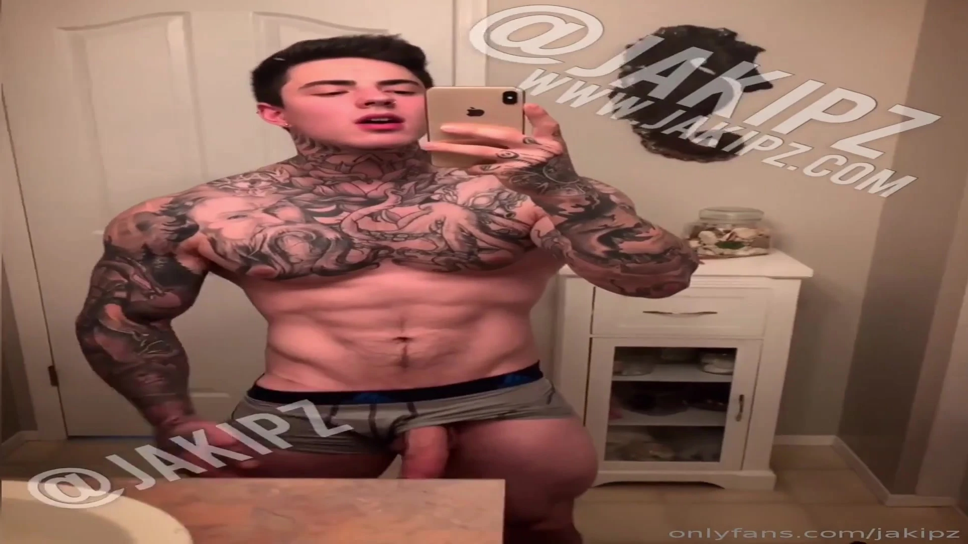 whore wanking off verbal Jake Andrich sexy pic