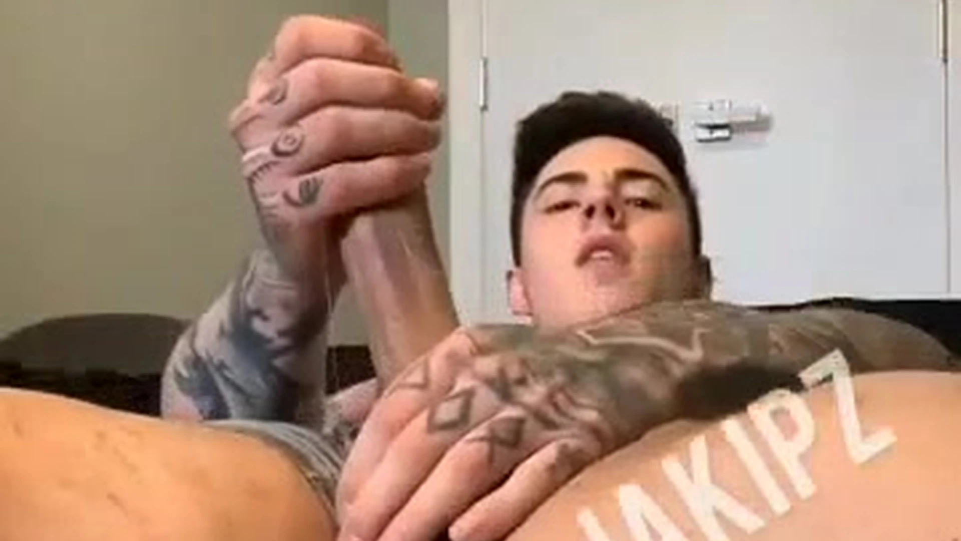 Capable huge cock Jakipz free onlyfans