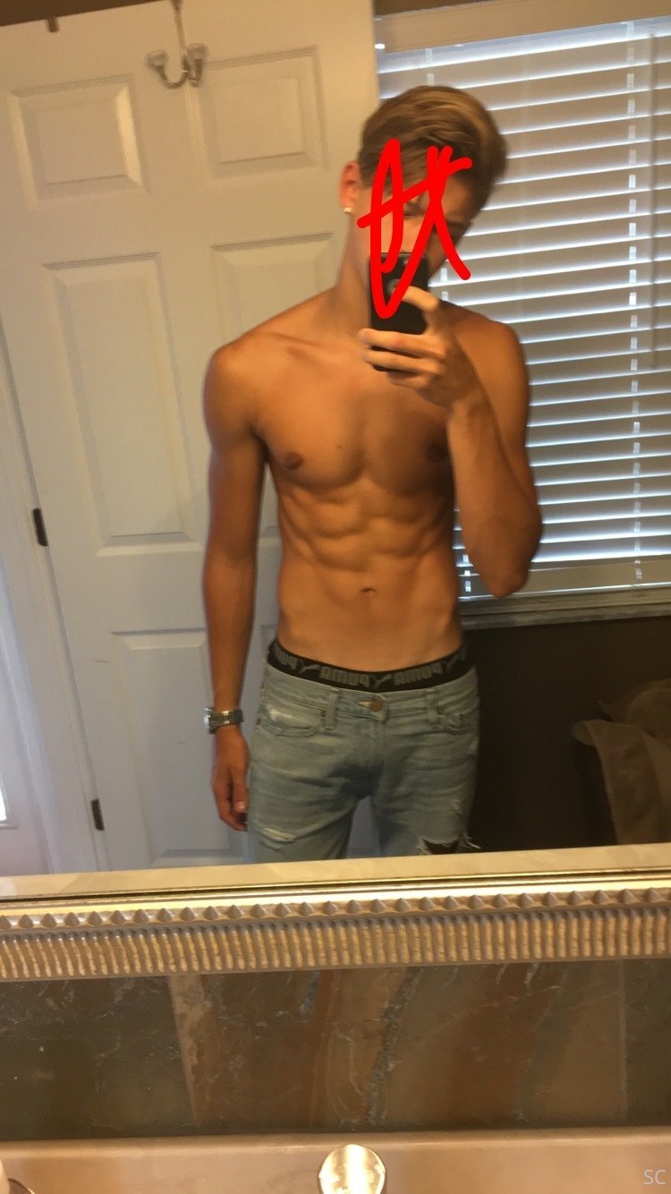 artistic jock Chase Stobbe nude onlyfans