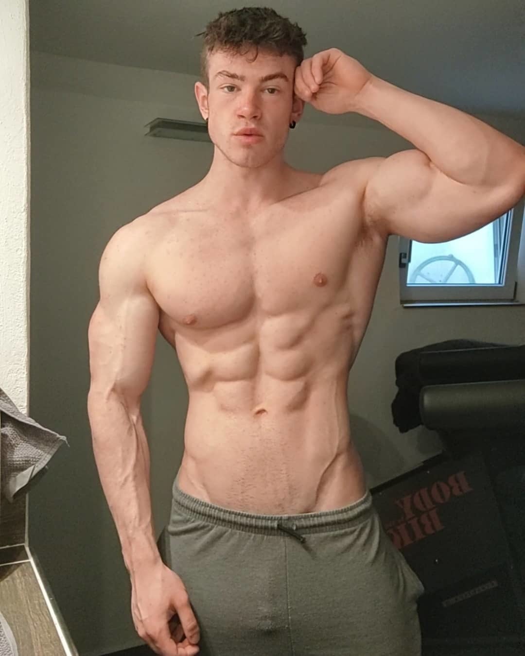 Epic BABE big cock martynlifts   Full leaked video