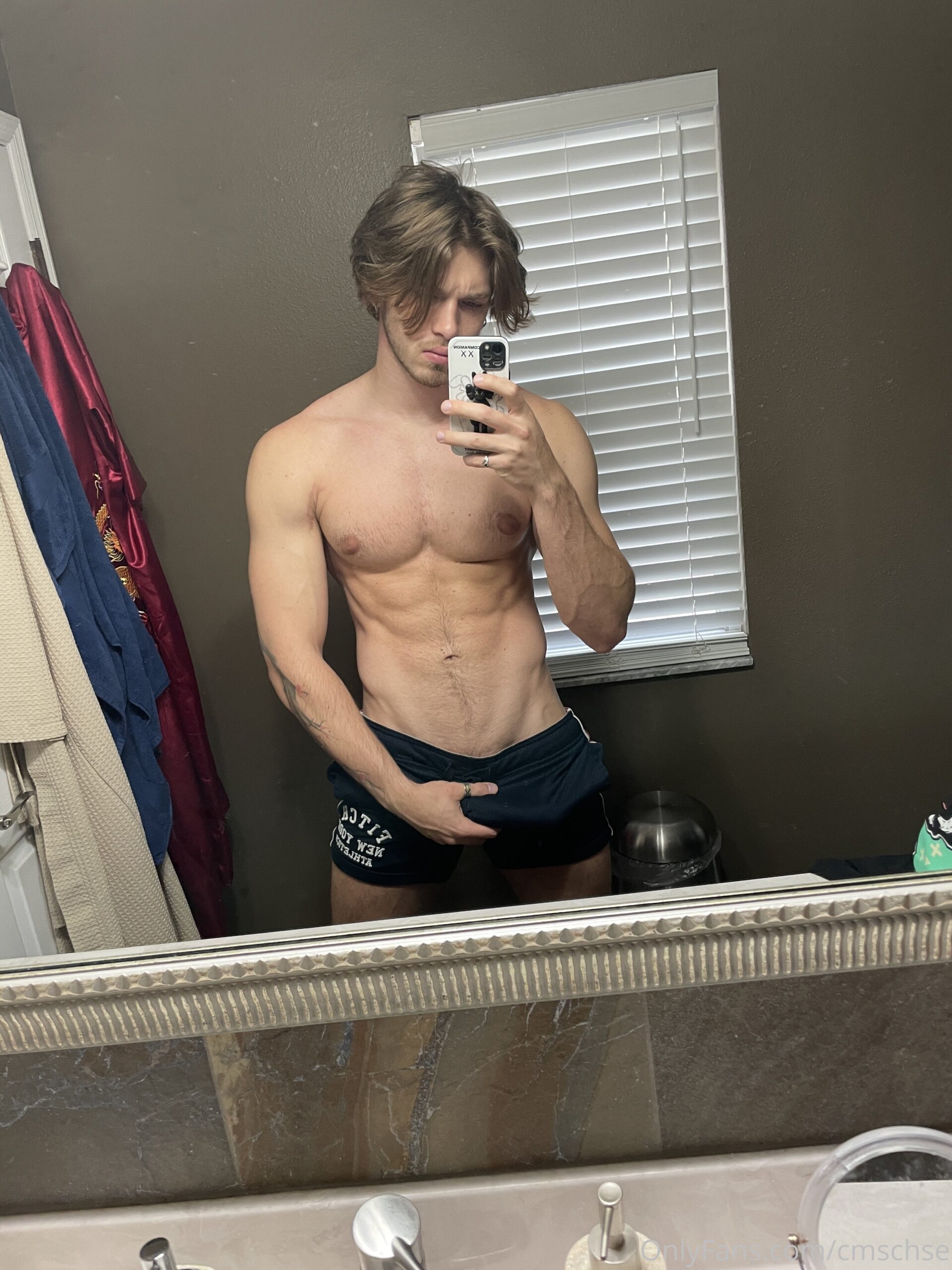masculine jerking off tiktok star cmschse