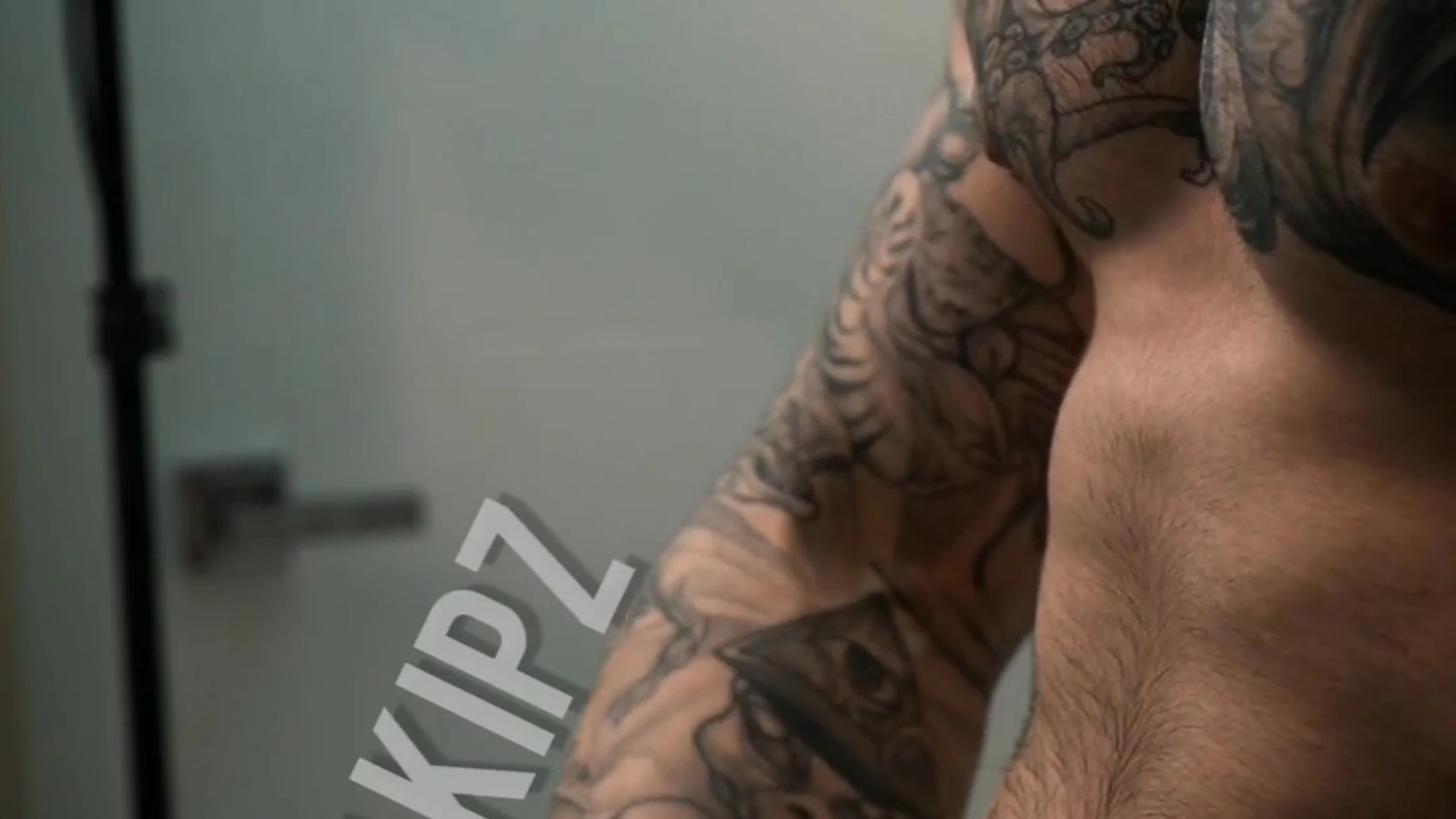 huge cock Jakipz sexy