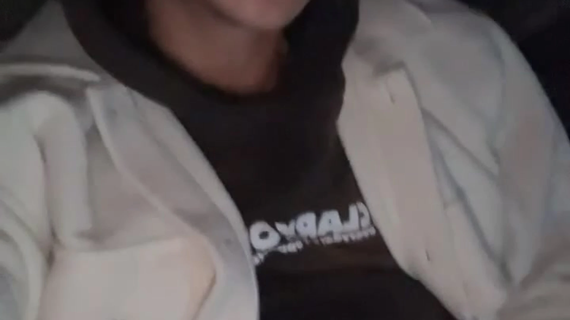 Babe wanking off DILDO cjclarkofficial