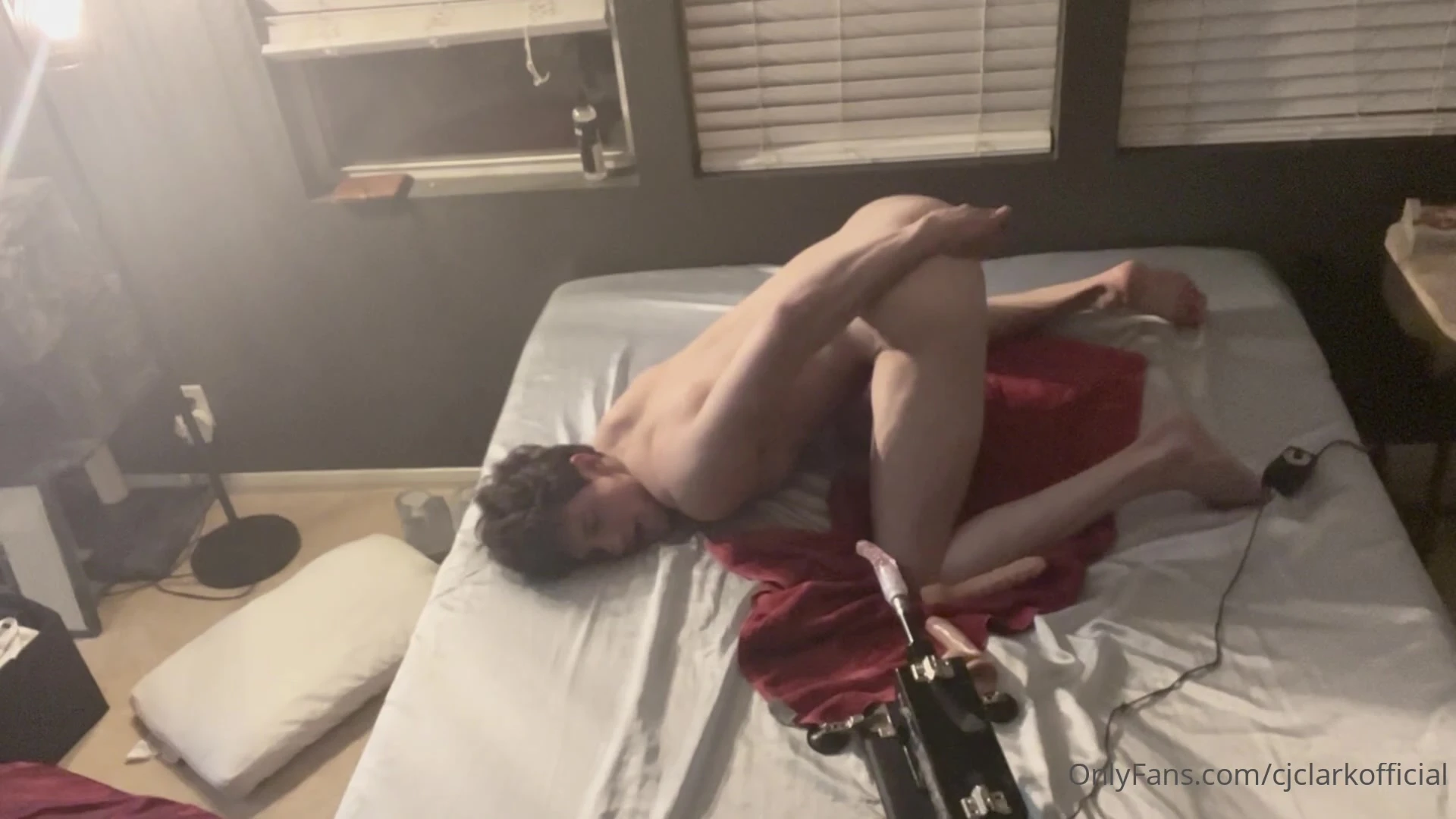 e-boy  DILDO PLAY cjclarkofficial   Vid