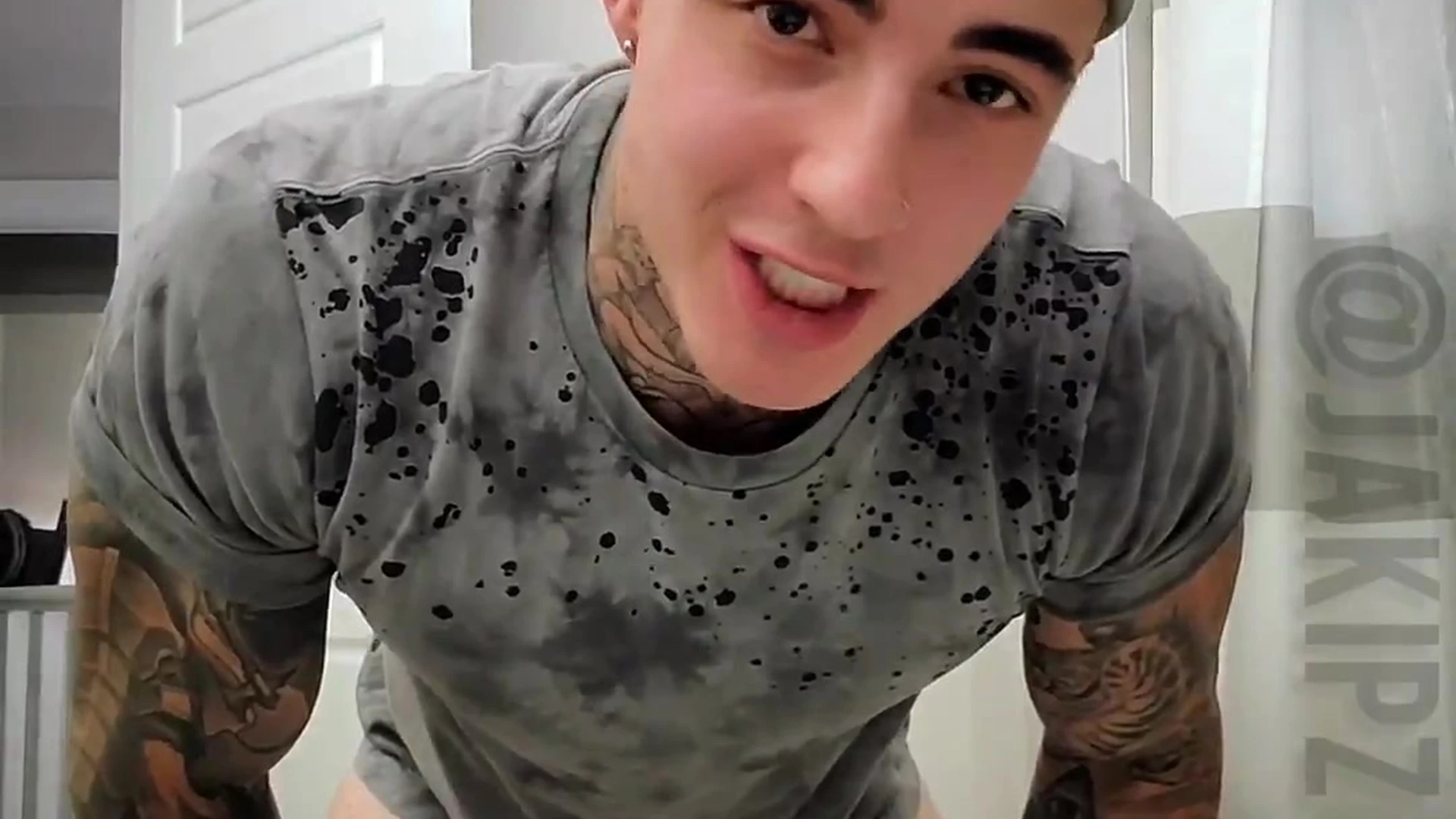 Sensational bubble butt big dick Jakipz Leak Onlyfans