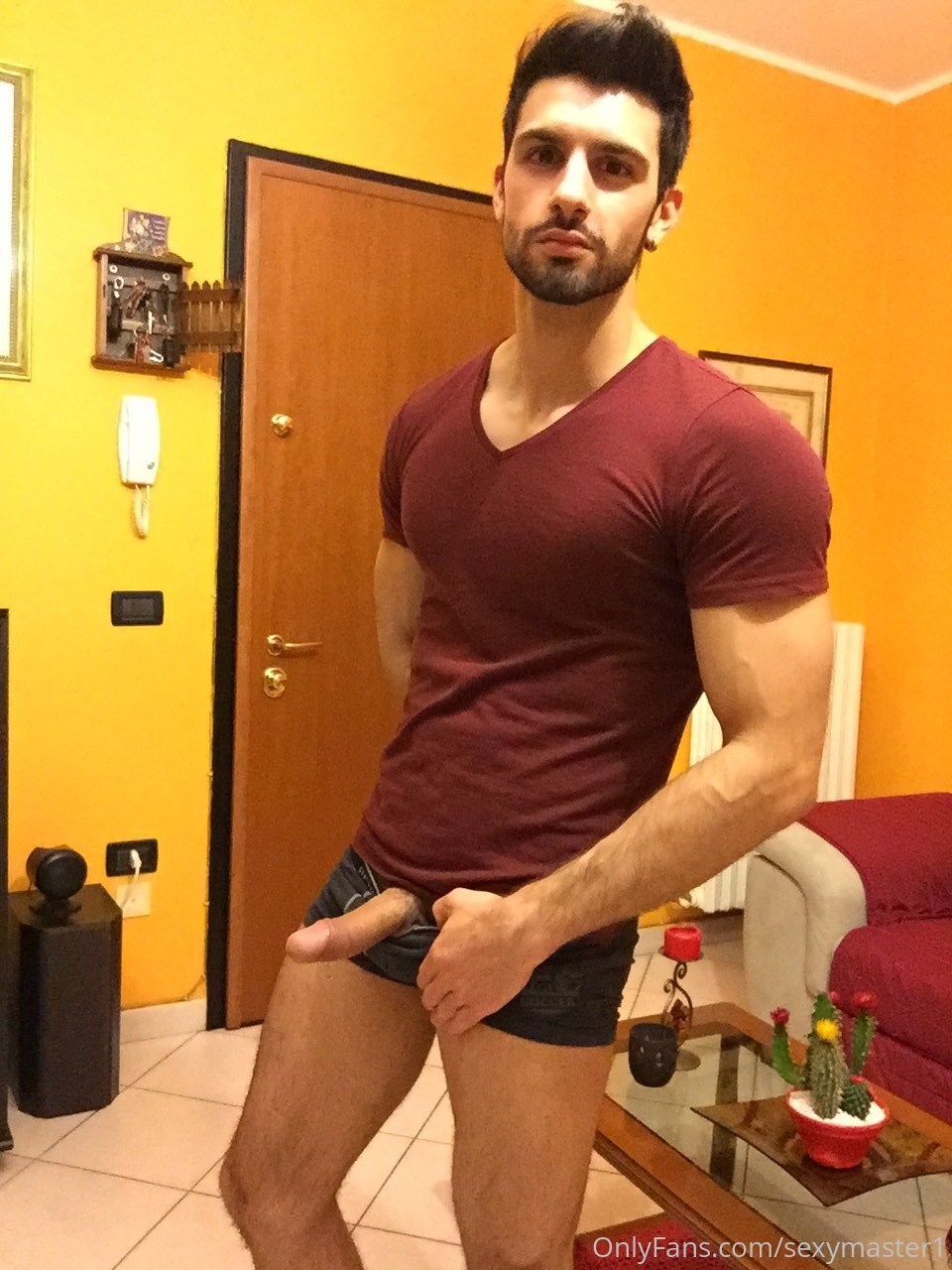 Confident  italiano Parsifaltheking sextape Sensational