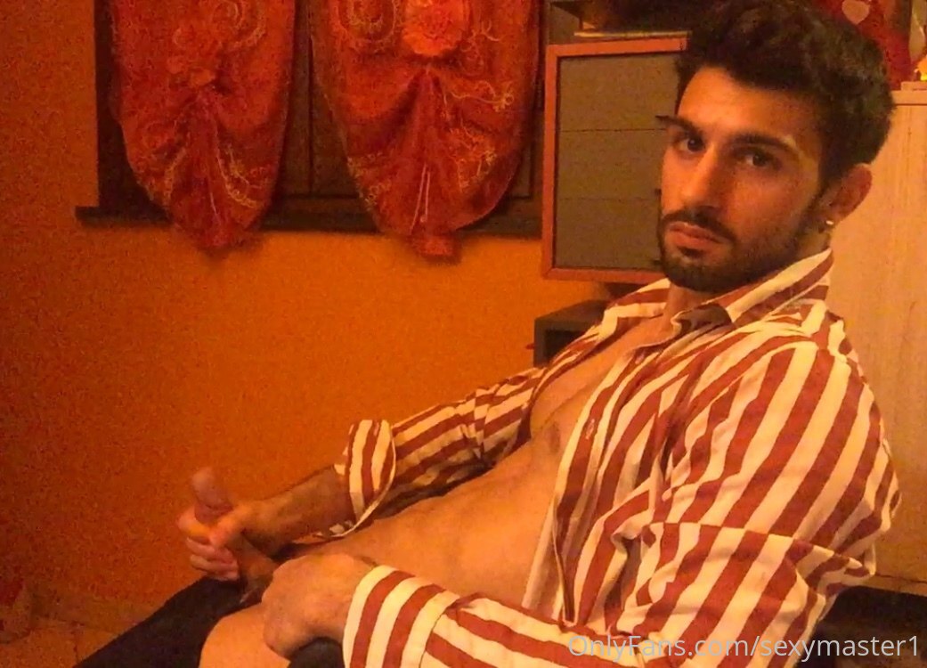 Sensational stud Parsifaltheking nsfw