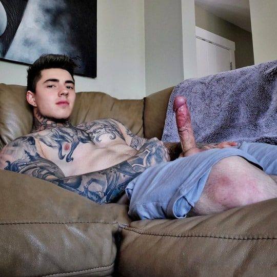 huge cock Jakipz Fansly
