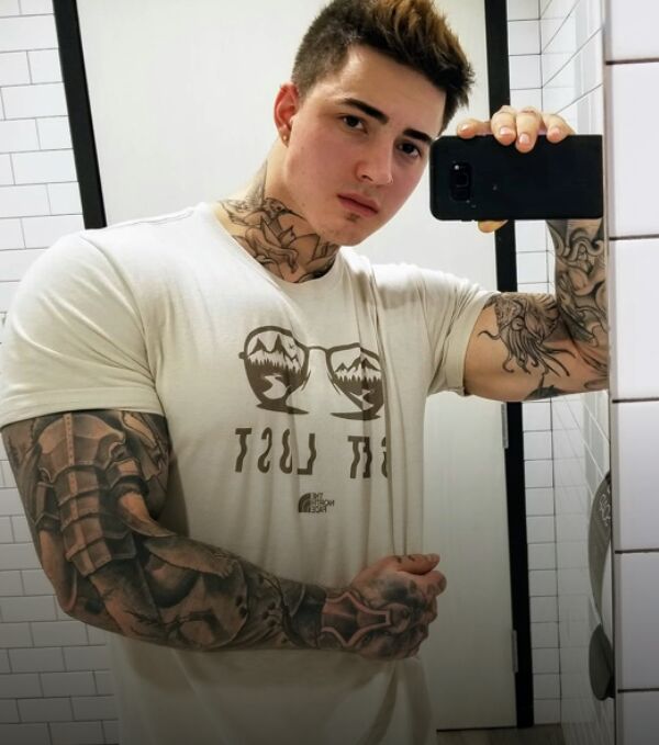 brave tiktoker Jakipz leaked dick pic Exposed