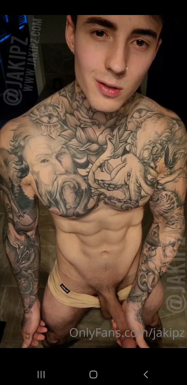 tiktoker Jakipz bussy