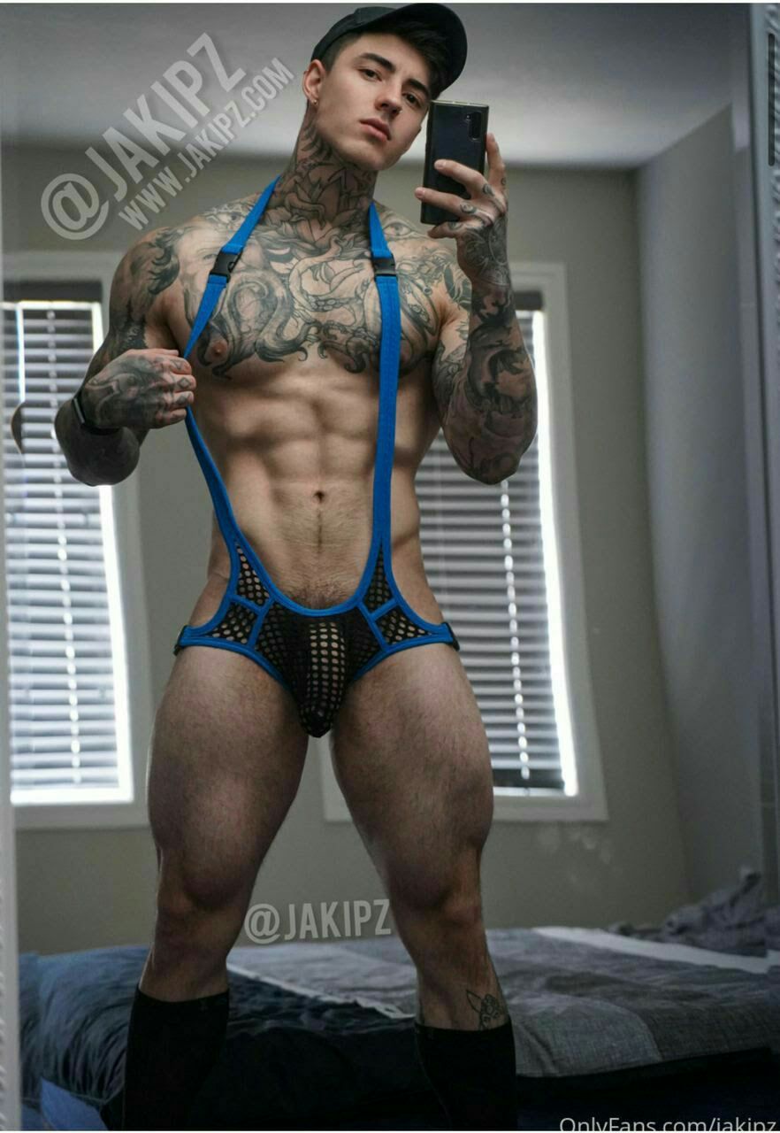 hoe huge cock Jake Andrich   Exposed