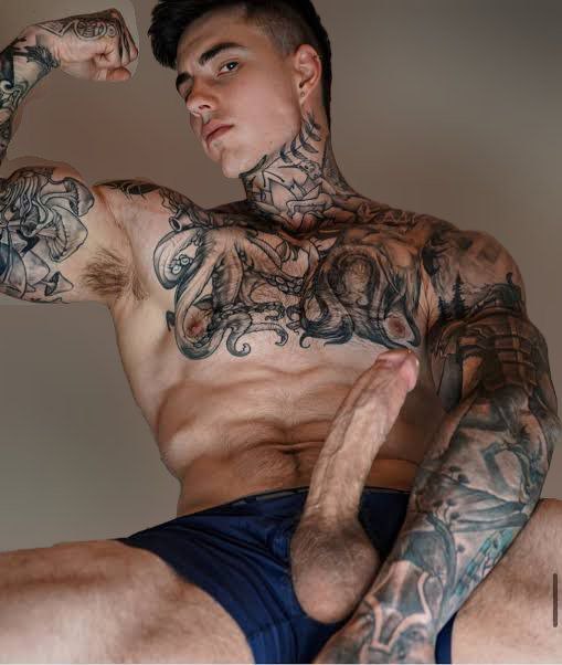 e-boy  huge cock Jake Andrich  huge pecs Exclusive full vid
