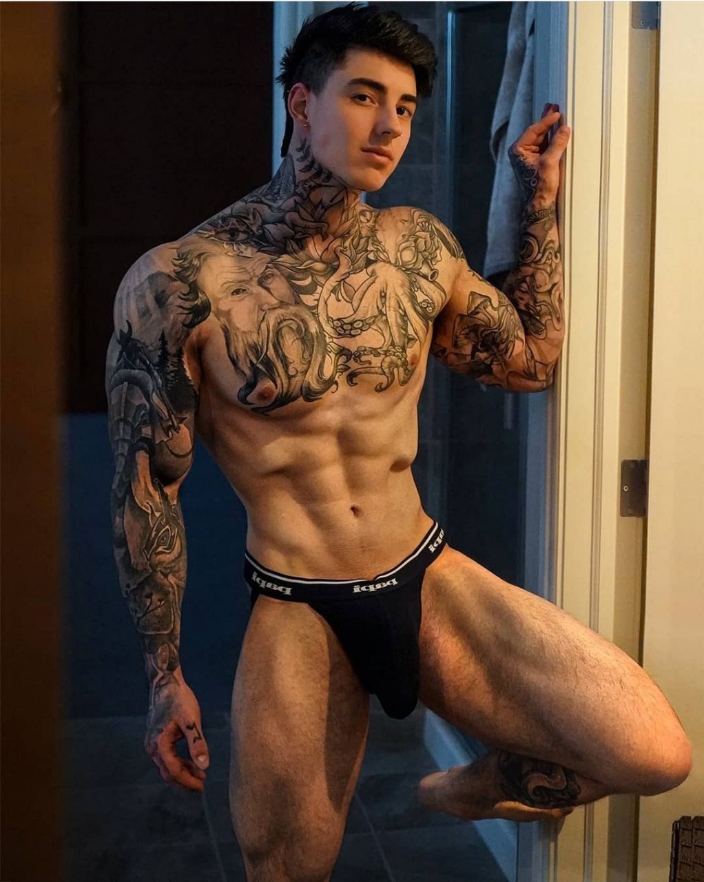 Sensational tiktok Jake Andrich big pecs