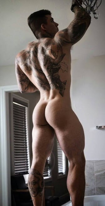 Self-assured big dick Jakipz of Clip