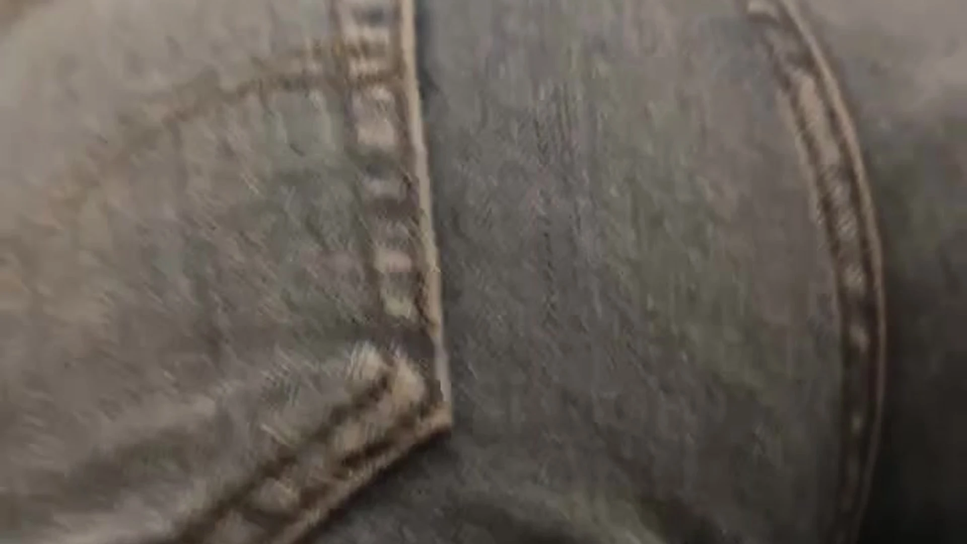 Exposed stud Samvass reddit