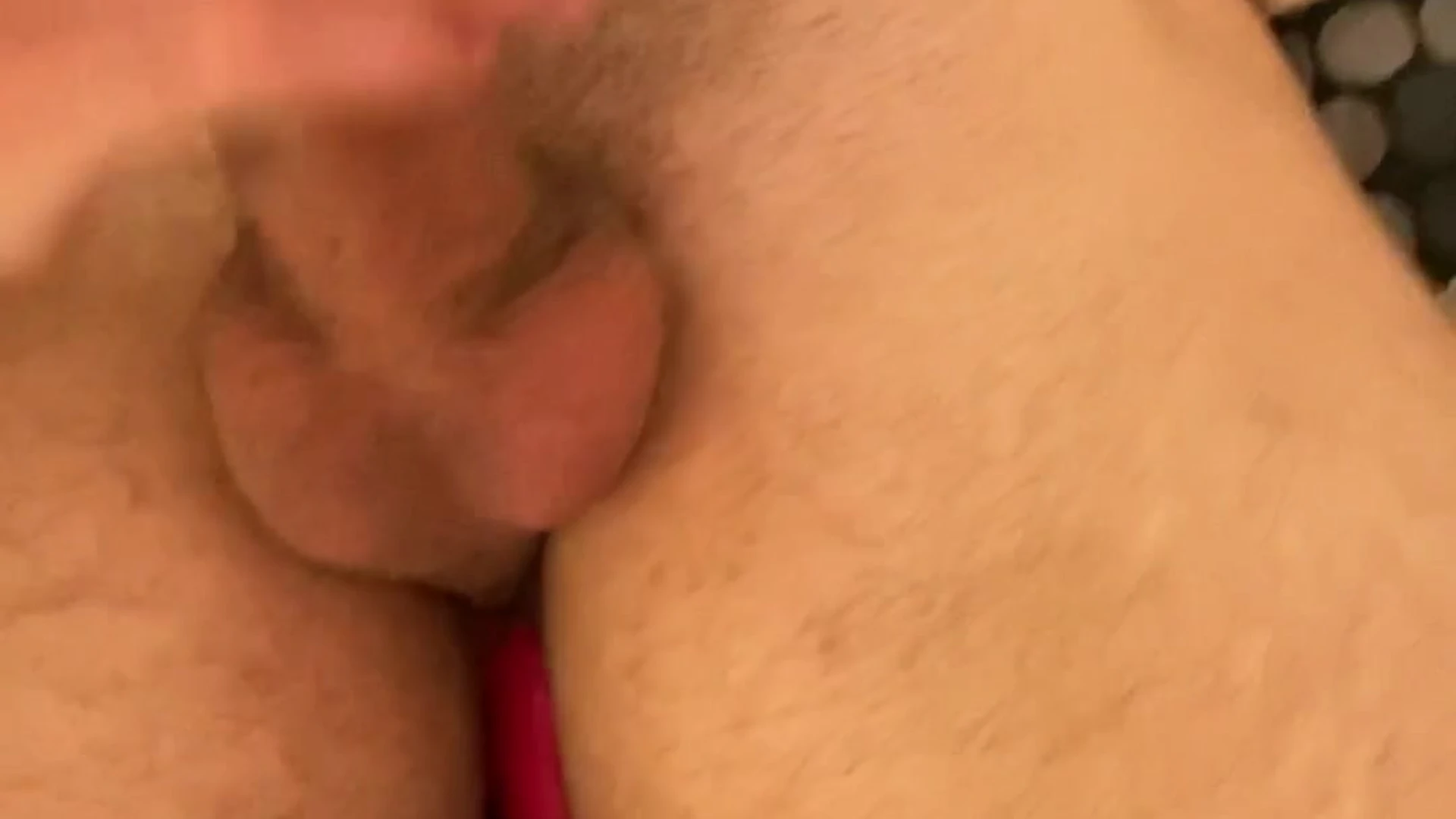 Epic artistic stud Parsifaltheking big pecs