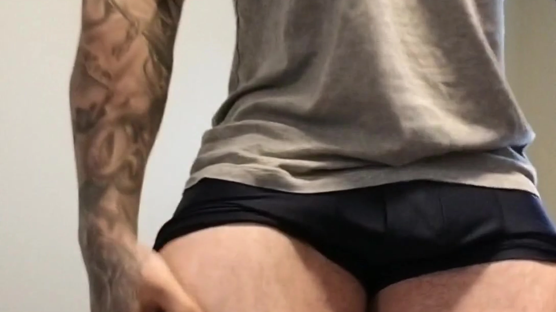 muscle playing with cock roleplay Jakipz sex