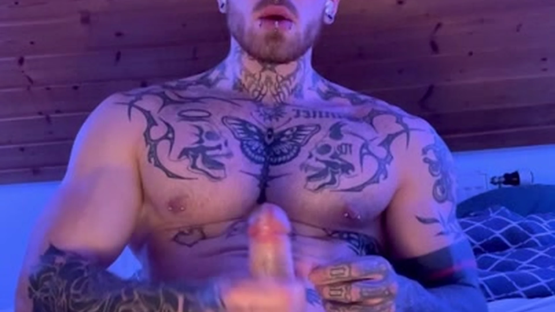Exposed sexy inked martynlifts Leaked