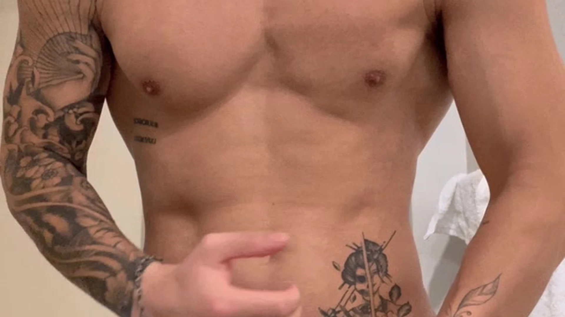 muscled tiktoker Evan Lamicella onlyfans leaked pics PRIVATE Epic