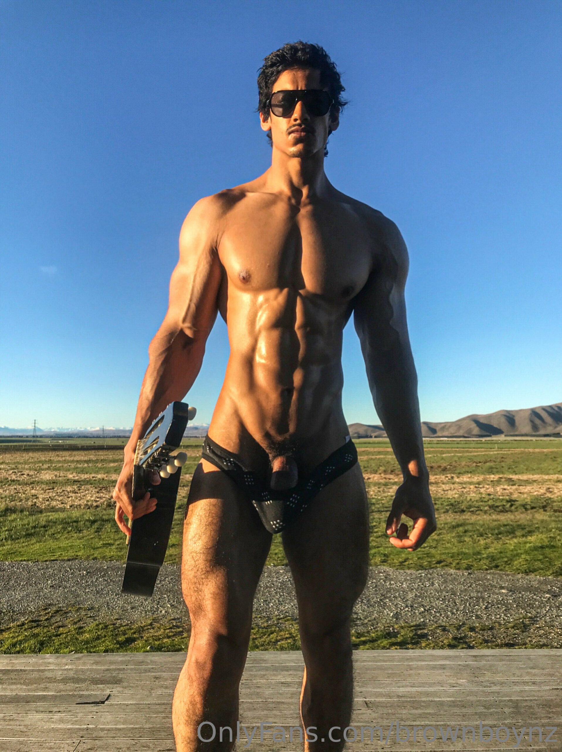 whore Maori brownboyfitt   Full Clip