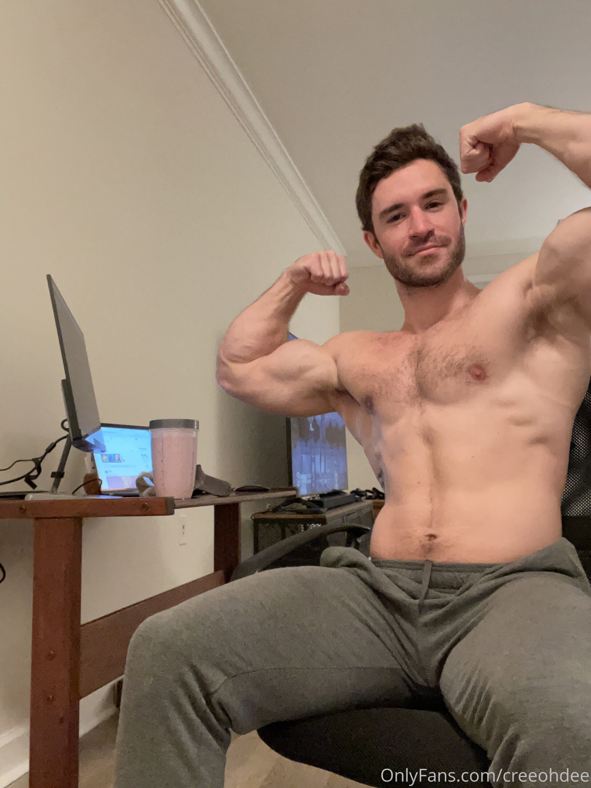 OF GUY fitness influencer creeohdee onlyfans pic VIDFULL