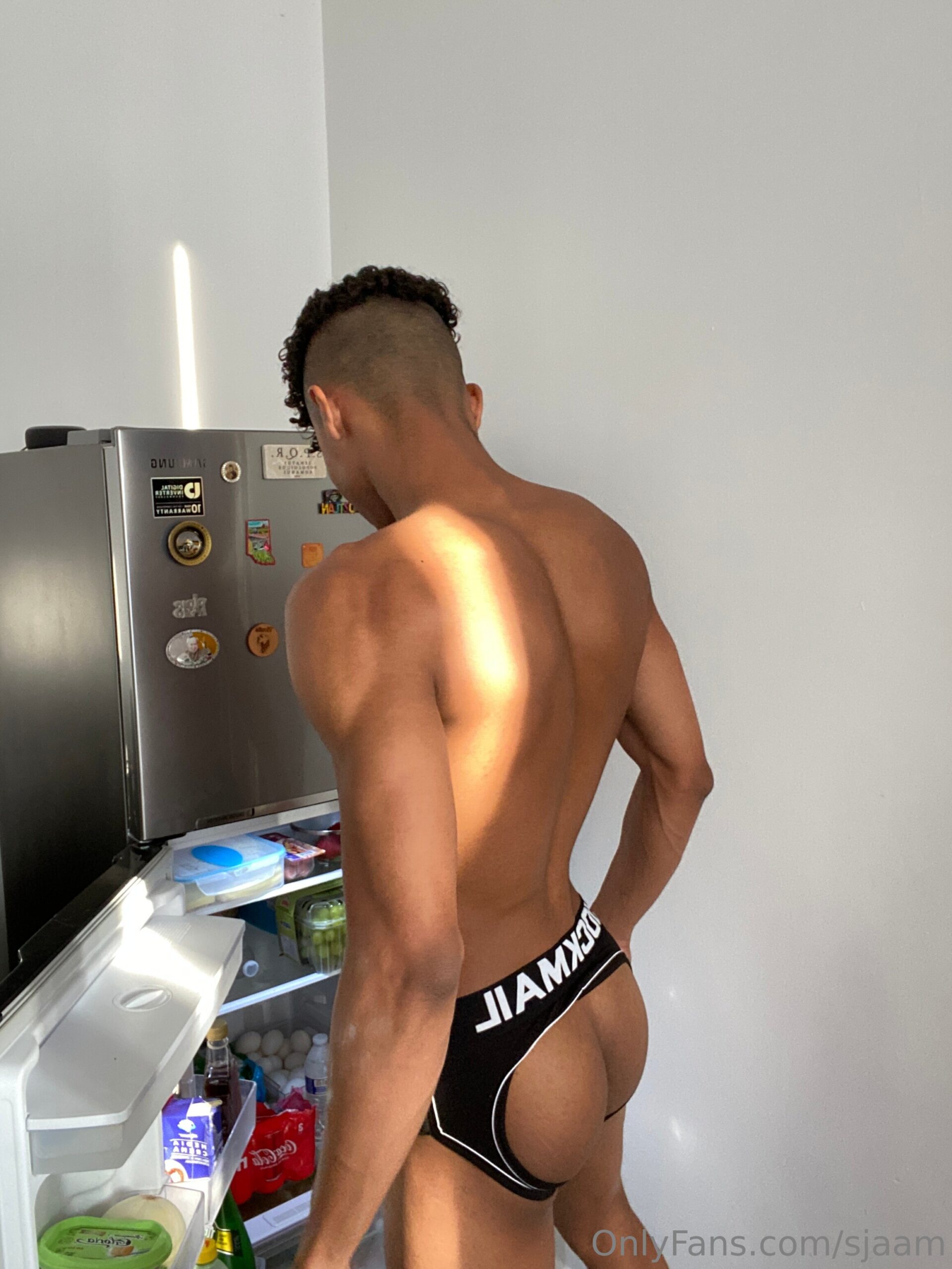 Epic dildo sjaam big pecs