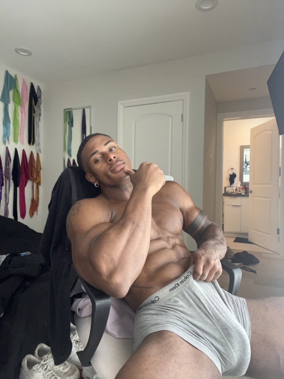 BBC prettyskinboi sexy Epic