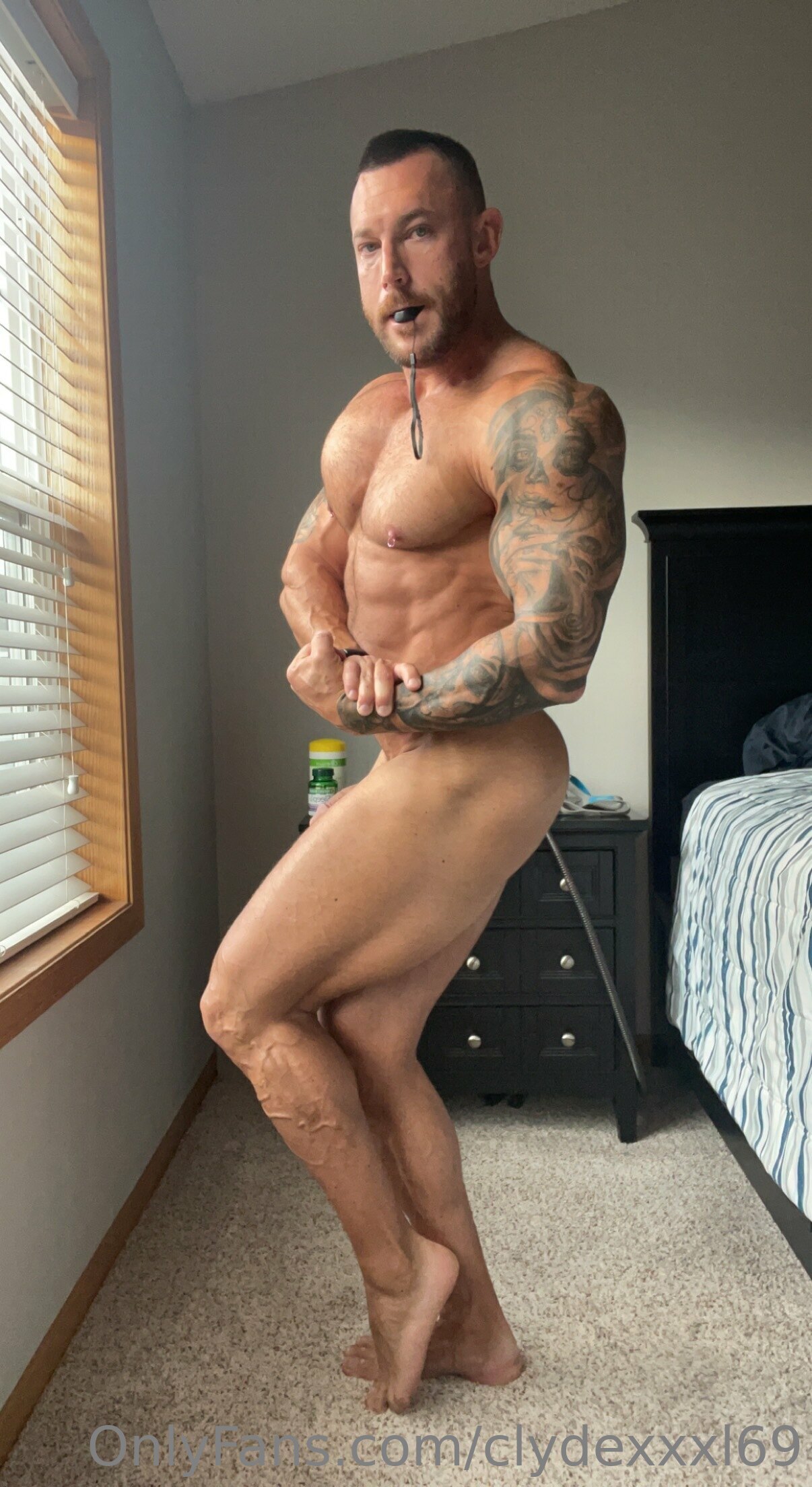 tattooed clydexxxl69 of