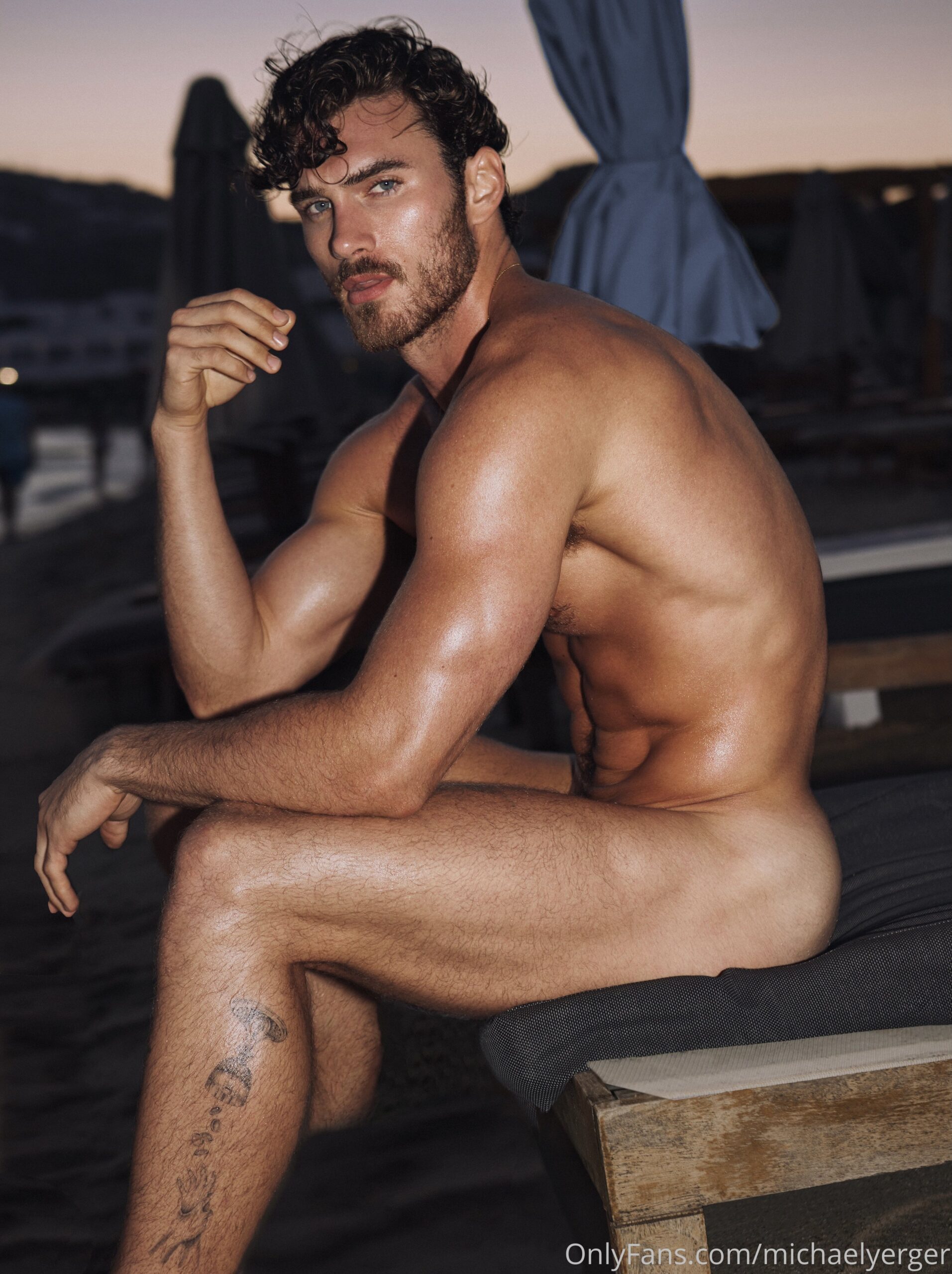 muscular playing with himself survivor tv show michaelyerger nude porn leak