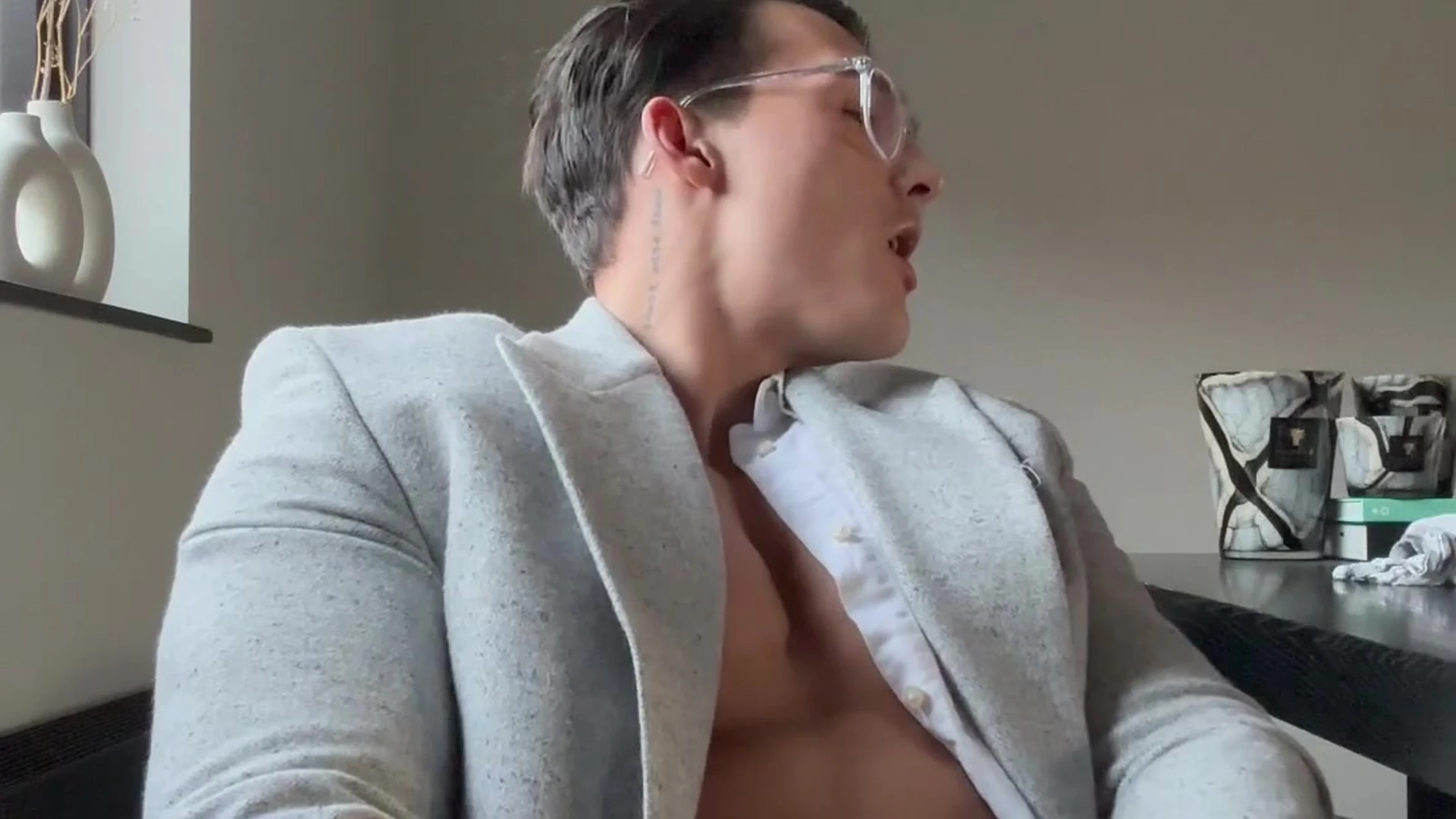 pocketpussy levyvanwilgen   Sensational