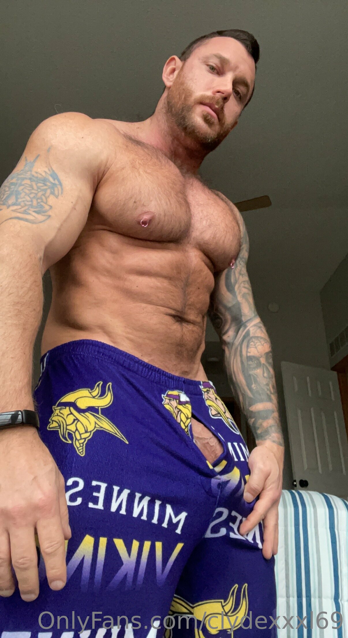 daddy clydexxxl69 cock Exposed