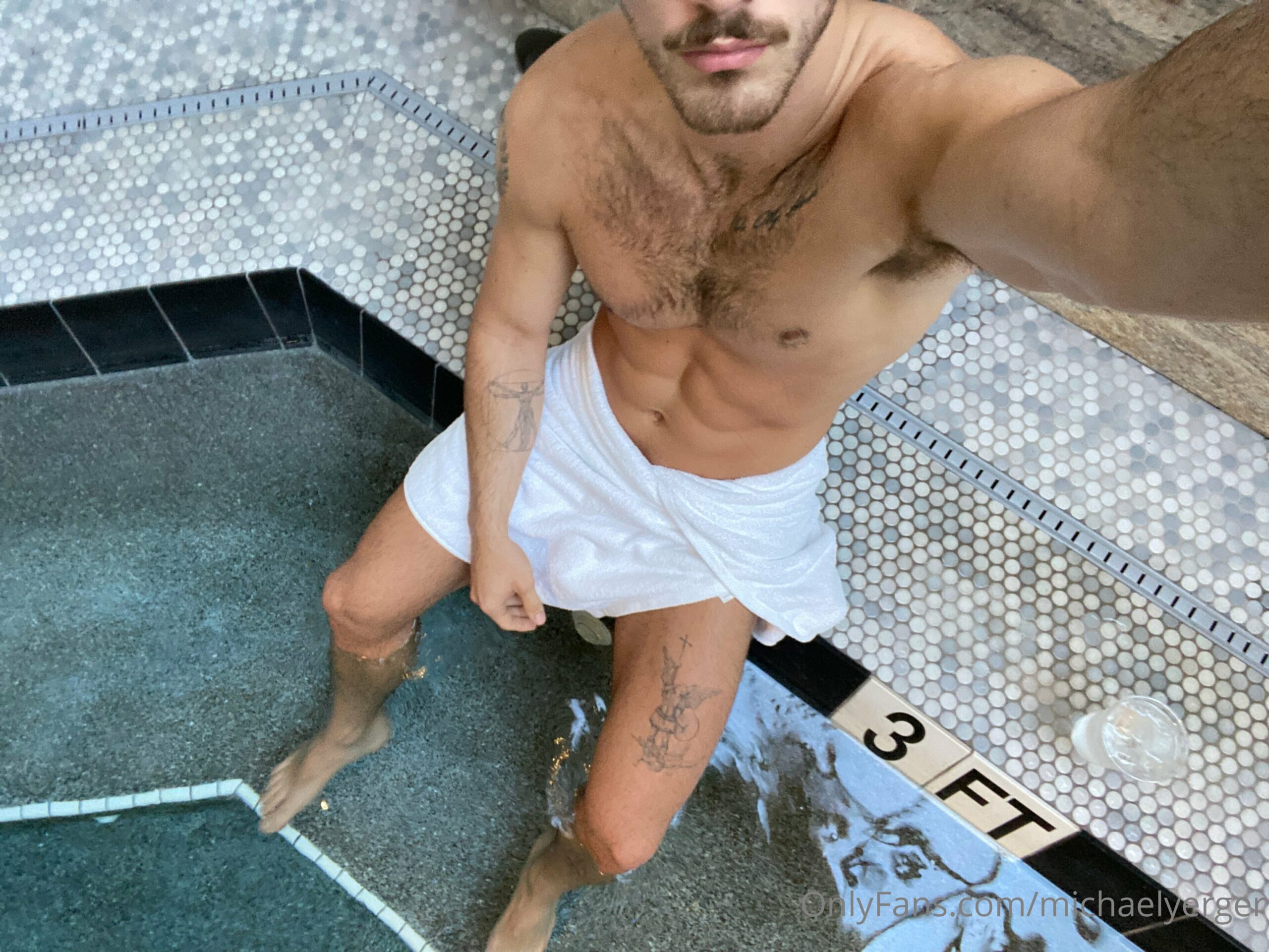 hoe survivor reality tv show Michael Yerger leaked xxx