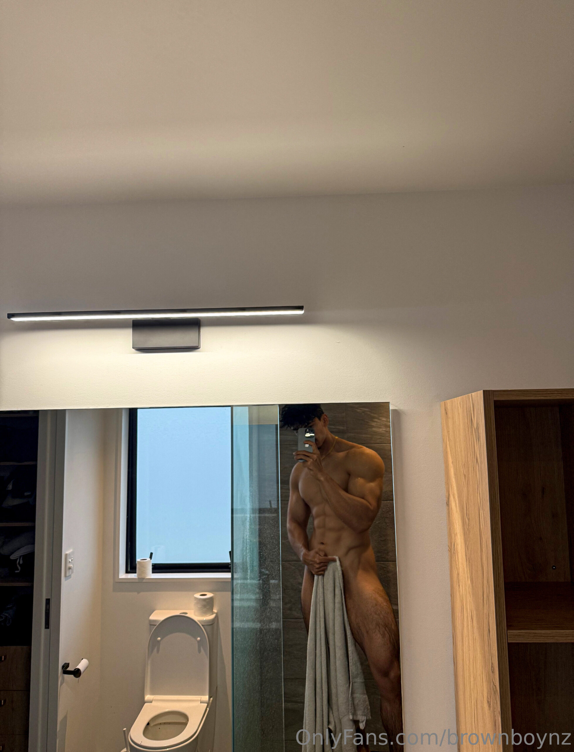 stud brownboyfitt Nude Leaked PRIVATE