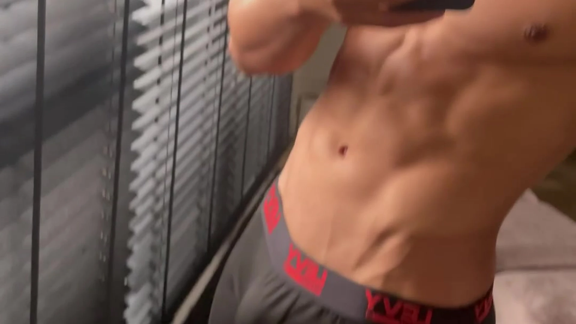 Exposed STUD Levy Van Wilgen