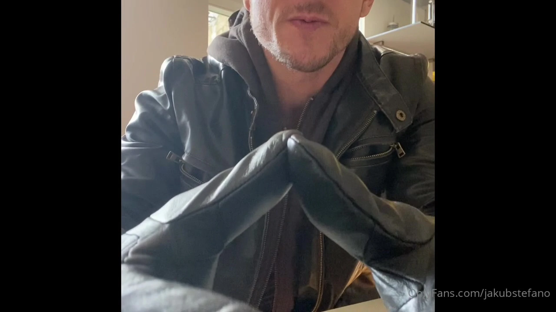 Czech Jakub Bandoch   Exposed