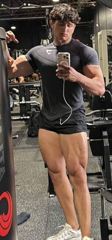 Sensational fratboy bighuntz onlyfans nude pics