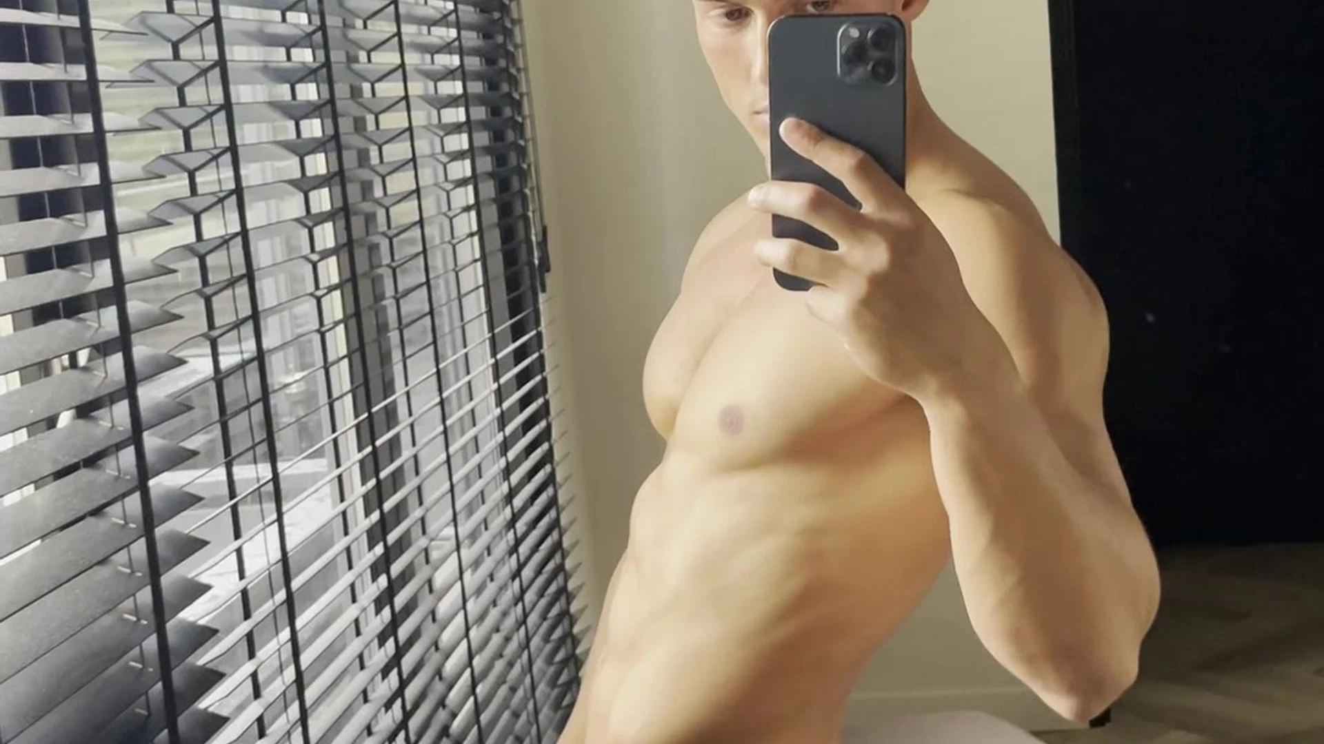 cum Levy Van Wilgen fucked Vid