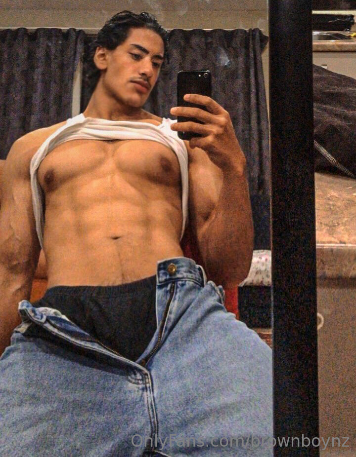 wonderful playing with himself stud Brownboynz camrip